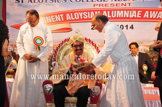 Aloysian Alumn 6